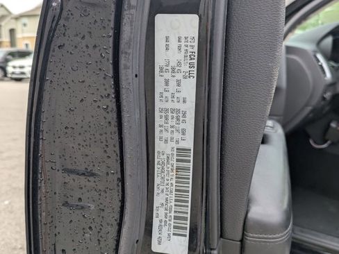 Used 2020 Dodge Durango SXT w/ 3rd Row Seating Group image 15