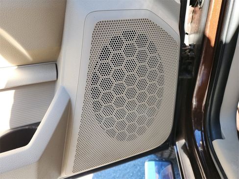 Used 2015 RAM 3500 Laramie image 19