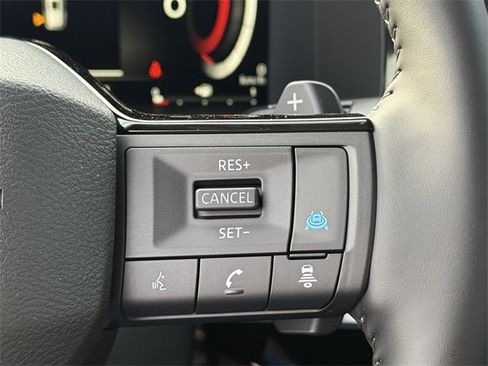 New 2026 Nissan Pathfinder SL image 31