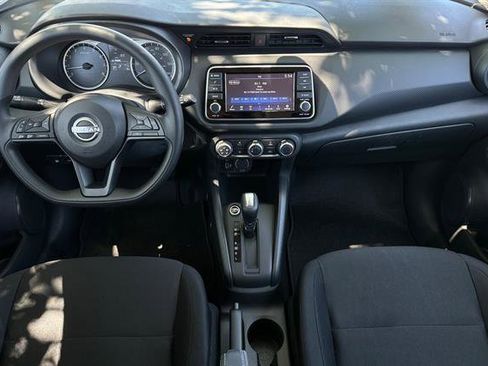 New 2025 Nissan Kicks Play S image 14