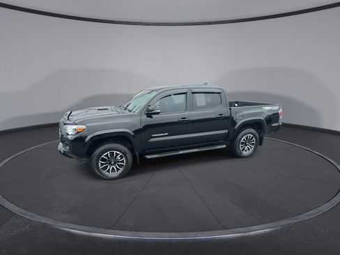 Used 2023 Toyota Tacoma TRD Sport w/ Technology Package image 8