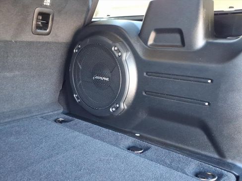 Certified 2023 Jeep Wrangler Sahara w/ Cold Weather Group image 19