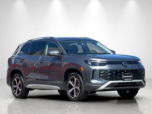 New 2026 Volkswagen Tiguan SE AWD/4WD image 7