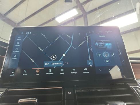 Used 2023 Lincoln Navigator Reserve image 34