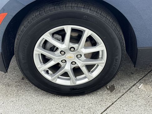 Used 2024 Chevrolet Equinox LT image 39