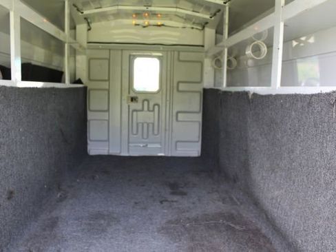 Used 2022 Ford E-350 and Econoline 350 Super Duty w/ Power Windows & Locks Group image 13