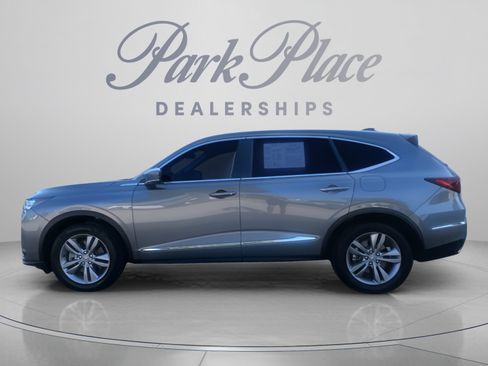 Used 2026 Acura MDX SH-AWD image 2