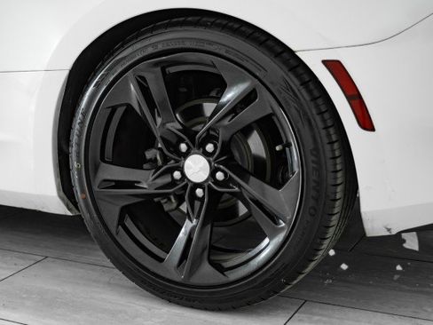 Used 2018 Chevrolet Camaro LT w/ RS Package image 44