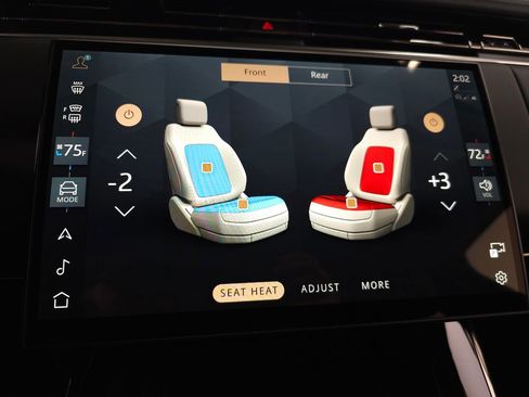 Used 2024 Land Rover Range Rover Sport SE image 26