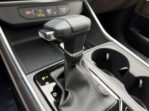 New 2026 Kia Carnival SX FWD image 19