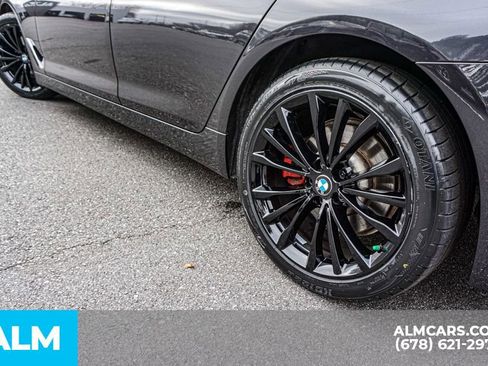 Used 2022 BMW 530i w/ Executive Package image 16