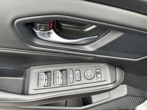 Used 2024 Honda Accord Sport image 15