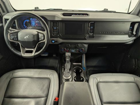 Used 2022 Ford Bronco Black Diamond image 15