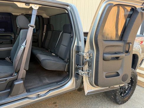 Used 2013 GMC Sierra 1500 SLE w/ Power Tech Package image 15