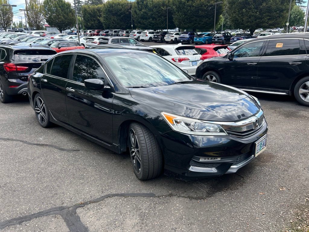 Used 2017 Honda Accord Sport Special Edition image 2