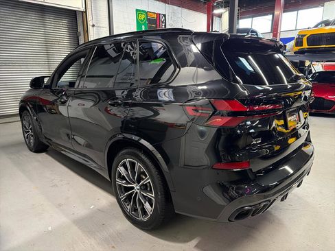 Used 2024 BMW X5 M60i image 9