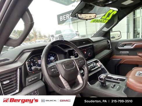 Certified 2022 GMC Sierra 1500 Denali Ultimate image 12