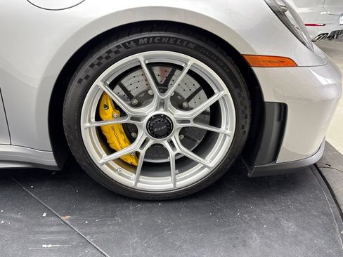 Certified 2026 Porsche 911 GT3 RWD image 17