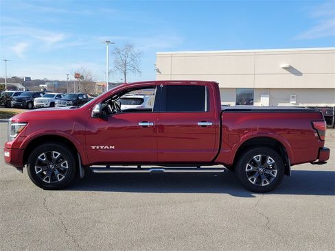 Used 2021 Nissan Titan Platinum Reserve w/ Moonroof Package image 4