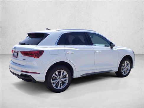 Used 2025 Audi Q3 2.0T Premium AWD/4WD image 4