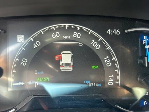 Certified 2025 Toyota RAV4 XSE AWD/4WD image 6