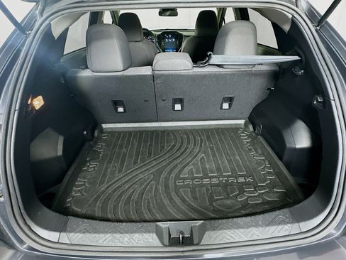 Used 2025 Subaru Crosstrek 2.0i Premium image 27