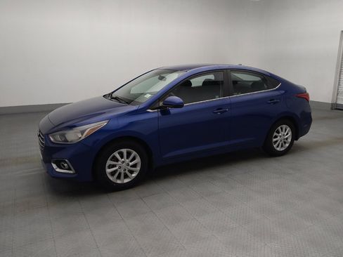 Used 2019 Hyundai Accent SEL FWD image 2
