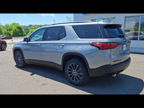 Certified 2023 Chevrolet Traverse RS w/ LPO, Floor Liner Package AWD/4WD image 6