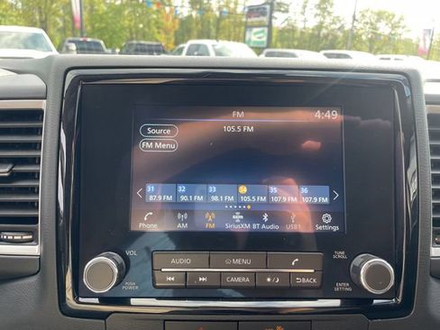 Used 2022 Nissan Frontier SV AWD/4WD image 19