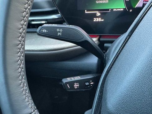 New 2025 Audi Q5 Premium Plus image 32