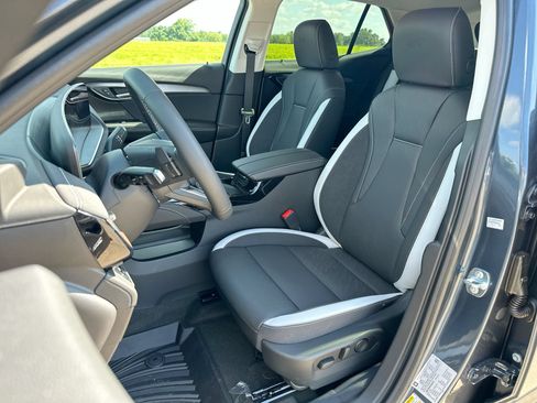 New 2026 Buick Envision Sport Touring AWD/4WD image 11