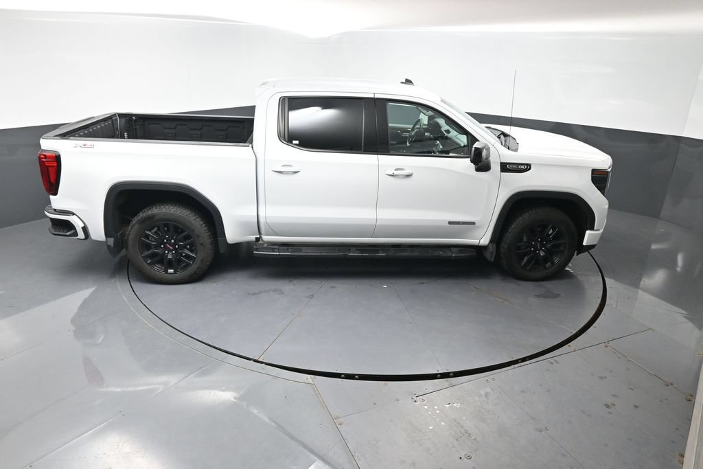 Used 2024 GMC Sierra 1500 Elevation w/ Elevation Premium Package AWD/4WD image 41
