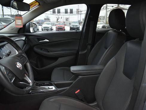 Used 2021 Buick Encore GX Preferred w/ Sport Touring Package image 13