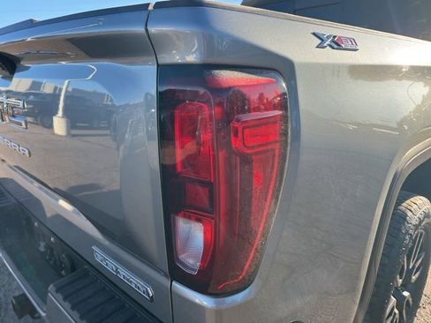 Used 2023 GMC Sierra 1500 Elevation w/ Preferred Package image 10