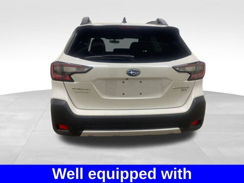 Certified 2023 Subaru Outback Limited XT AWD/4WD image 3
