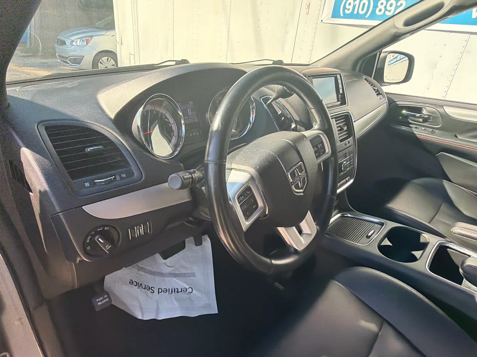 Used 2019 Dodge Grand Caravan GT FWD image 21