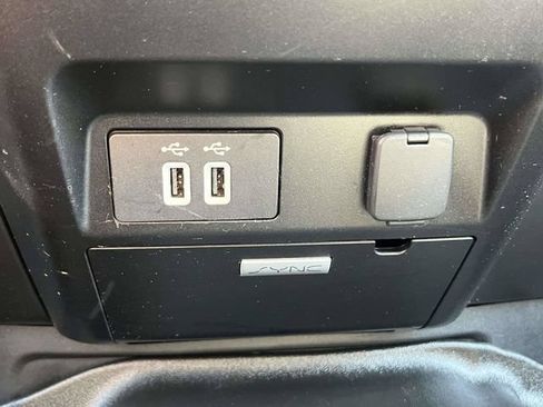 Used 2018 Ford F150 XLT RWD image 31