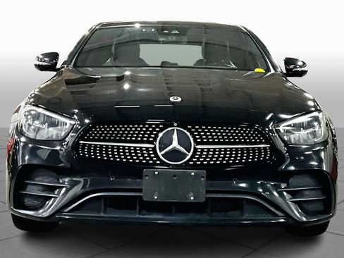 Used 2022 Mercedes-Benz E 350 Sedan image 4