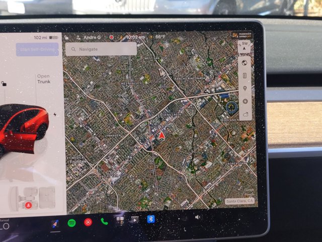 Used 2025 Tesla Model Y Long Range RWD image 13