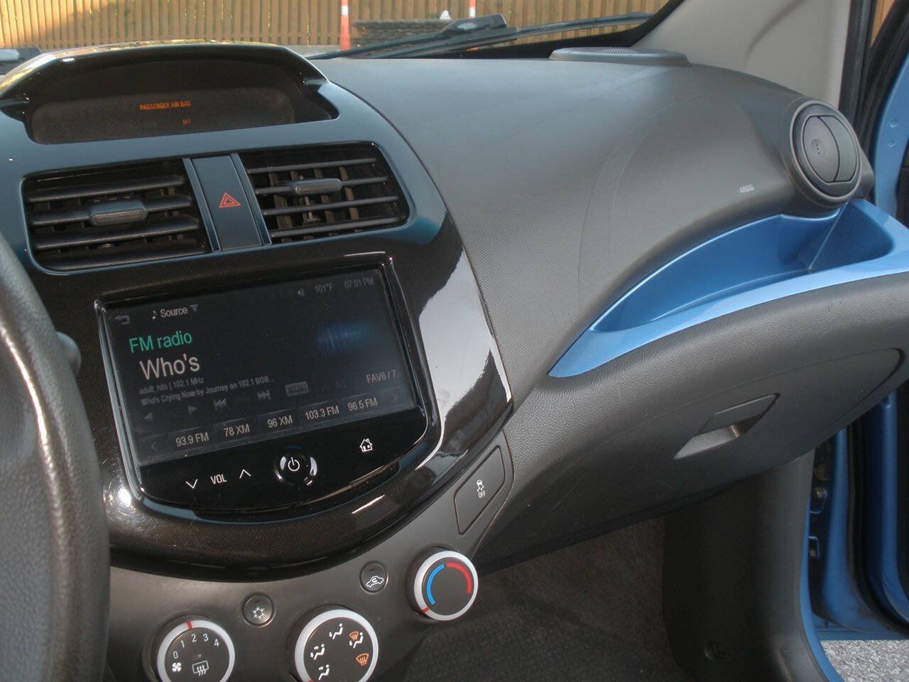 Used 2014 Chevrolet Spark LT FWD image 34