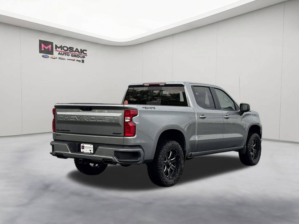 New 2026 Chevrolet Silverado 1500 RST w/ Dark Appearance Package AWD/4WD image 7