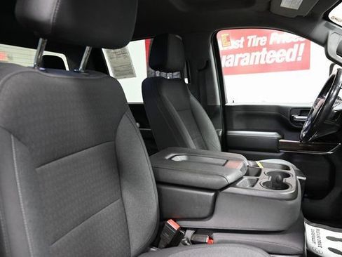 Used 2022 Chevrolet Silverado 2500 LT w/ Convenience Package image 10