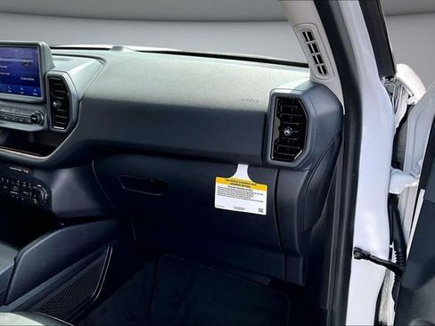 Used 2024 Ford Bronco Sport Outer Banks image 26