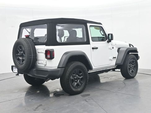 Used 2024 Jeep Wrangler Sport AWD/4WD image 5