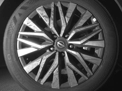 Used 2025 Nissan Altima 2.5 SV image 13