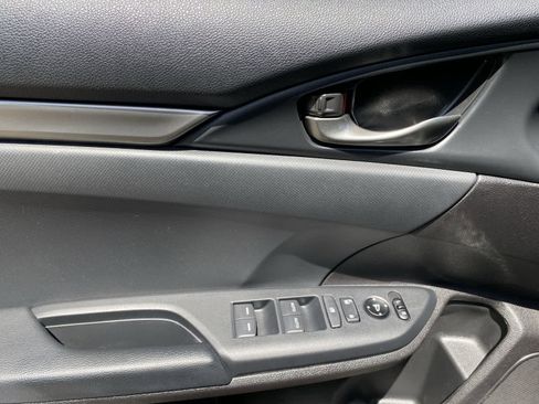 Used 2020 Honda Civic Sport image 16
