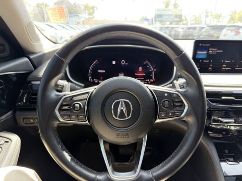 Used 2022 Acura MDX FWD image 31