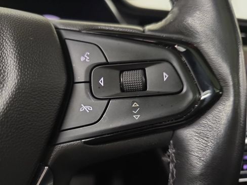 Used 2023 Chevrolet Bolt EUV Premier w/ Sun & Sound Package FWD image 20