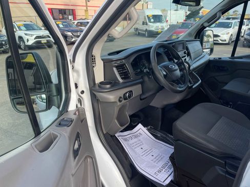 Used 2020 Ford Transit 250 Low Roof image 16