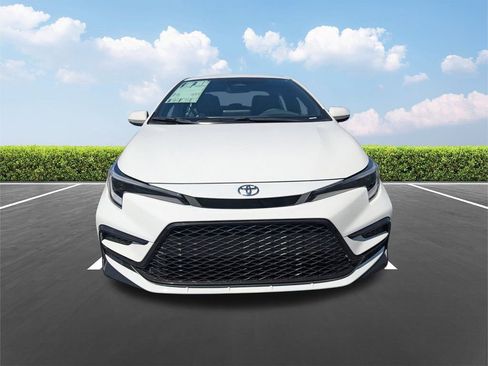 New 2026 Toyota Corolla SE image 9
